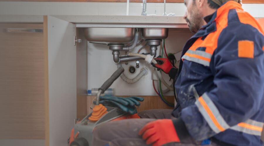 Local expert plumbing services in Ahmeek, MI